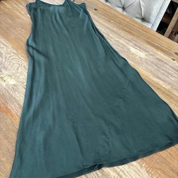 Quince Washable Silk Slip Dress Size Small Forrest Green - Picture 8 of 12